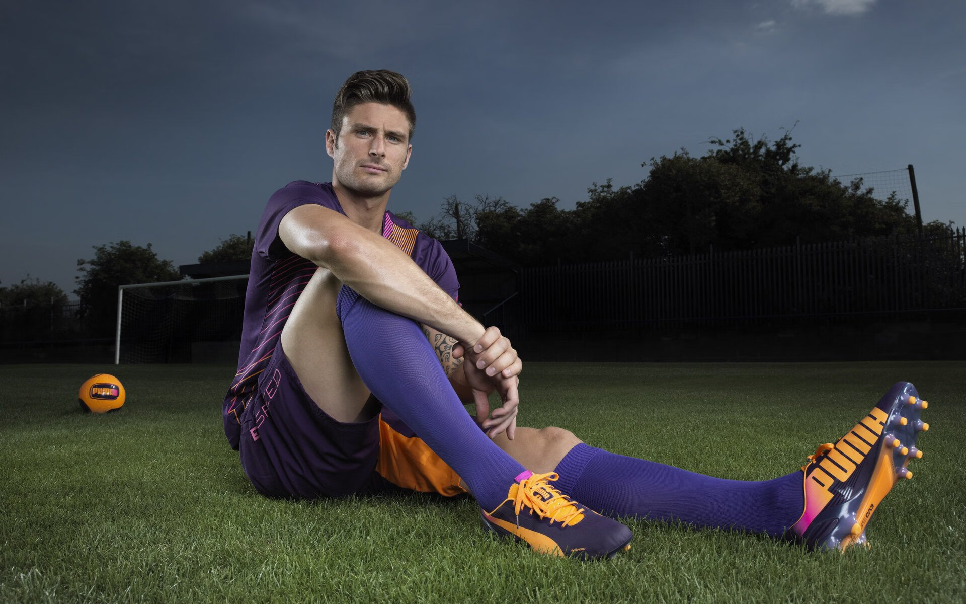 中超联赛场地标准升级引发广泛讨论，中超足球场地标准尺寸图