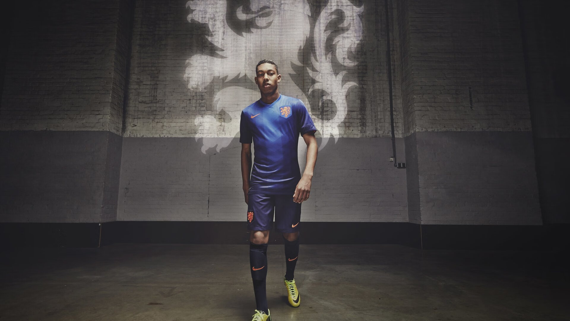 球迷文化节落地赛场周边，增强赛事现场参与感，球迷活动策划