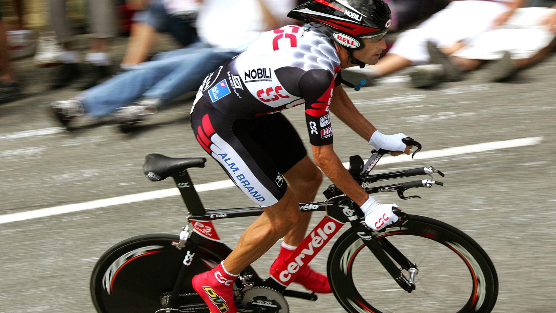 国际田径赛事北京站吸引全球顶级选手参赛，国际田径比赛最新规则